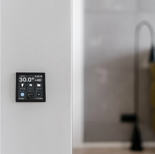Panel de control Shelly con interruptor y pantalla a color integrada WiFi