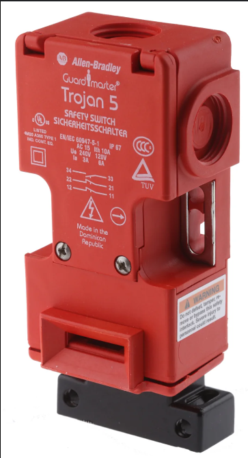 Tongue Interlock, No Special Features, 2 N.C. Safety, 1 N.O Aux, 2 N.C. Safety Contacts