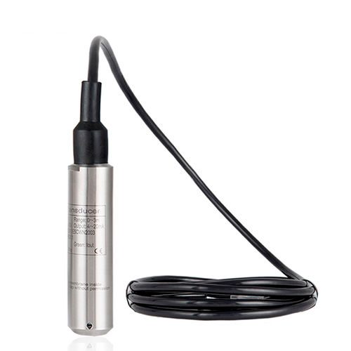 Sensor de Nivel Hidrostático Sumergible ZPT604 0-3m Para Diésel Densidad 0.85, Salida 4-20mA, Precisión 0.25%FS, 18m Cable, Zona Industrial