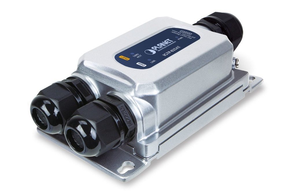 Conversor de medios IP67 Industrial PoE+ 1000BASE-X SFP a 10/100/1000BASE-T 802.3at