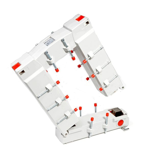 Transformador de corriente nucleo partido 1500/5A 7,5VA clase 0,5, serie KBU 812, Medidas Barra 1: 80 x 120 mm