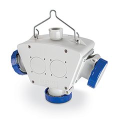 [603.3505-062] ADAPTADOR MULTIPLE IP66 CON 3 SALIDAS CON COLGANTE, 3 TOMAS 2P+T 16A 250V Y ALIMENTACION DE ENCHUFE 2P+T 16A 250V